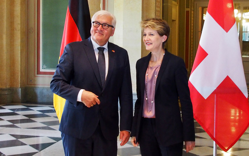 Bundespräsidentin Simonetta Sommaruga empfängt den deutschen Aussenminister Frank-Walter Steinmeier (Foto: EJPD)