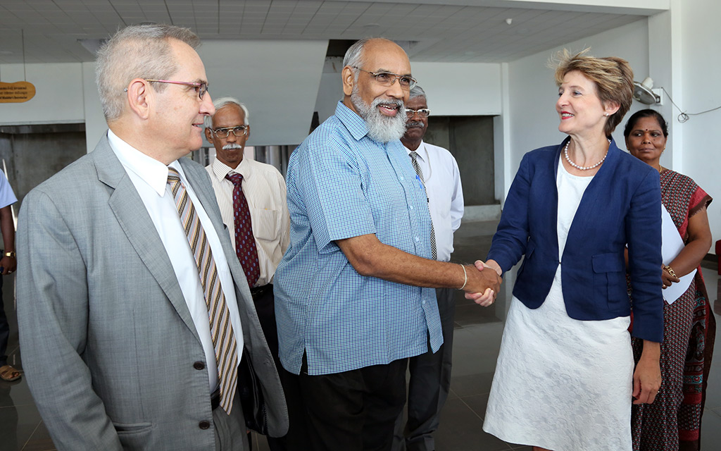 Botschafter Walker, Chief Minister Wigneswaran, Bundesrätin Sommaruga