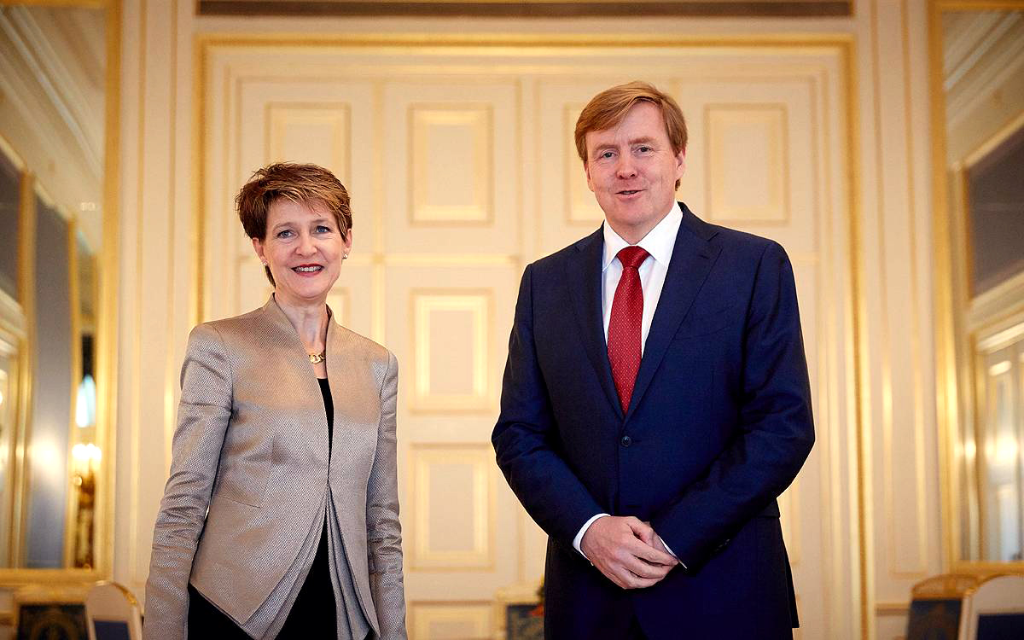 König Willem-Alexander empfängt Bundespräsidentin Simonetta Sommaruga